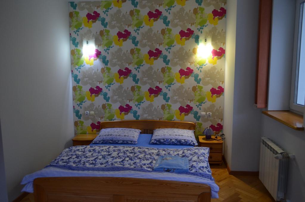 Luzik Krynica Apartamento Quarto foto