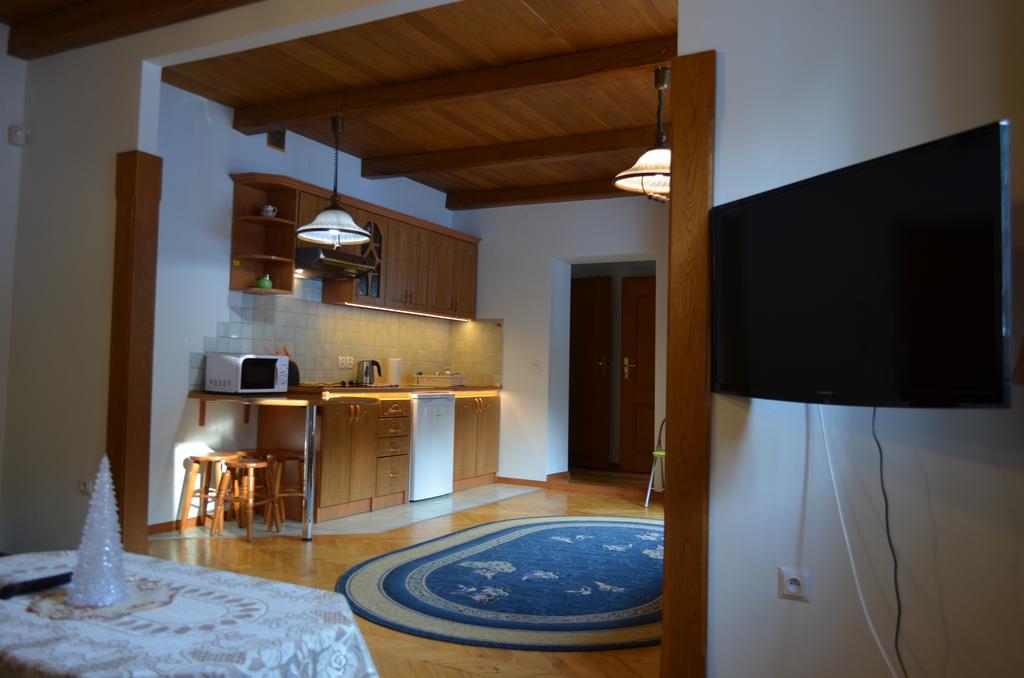 Luzik Krynica Apartamento Exterior foto